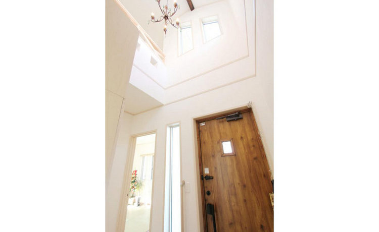 アイデアとセンスが光る、アール壁を取り入れた唯一無二の住まい。｜八王子市